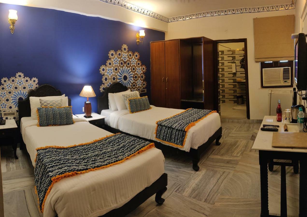 Laxmi Palace Heritage Boutique Hotel Джайпур Екстериор снимка